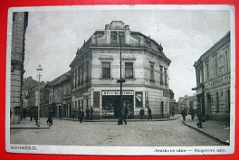 Kroměříž - Jiráskova ulice, Riegerovo náměstí
