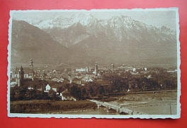 Innsbruck - Pohled na centrum a Alpy