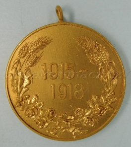 https://www.zlatakorunacz.cz/eshop/products_pictures/bulharsko-pametni-medaile-pro-ucastniky-valky-1915-1918-1557913903-b.jpg